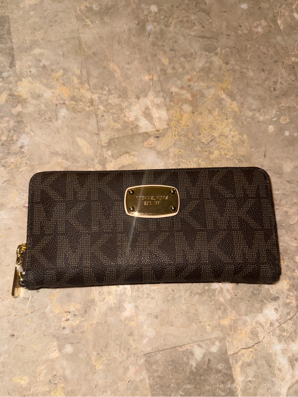 Michael Kors wallet
